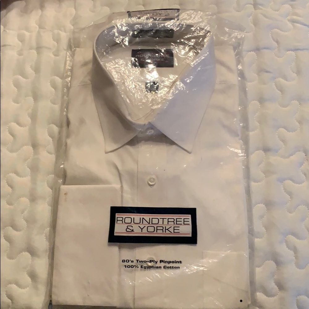 White Button Down Collar Shirt w/ Cuff Sleeve